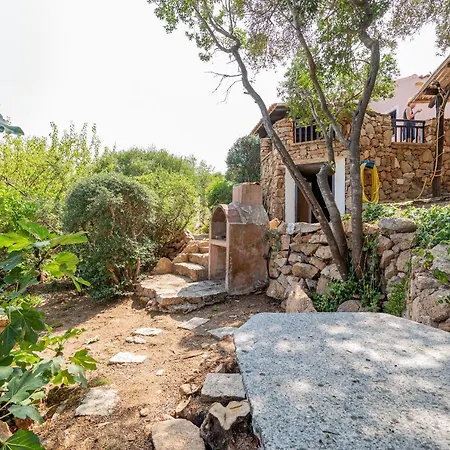 Casa Girgolu